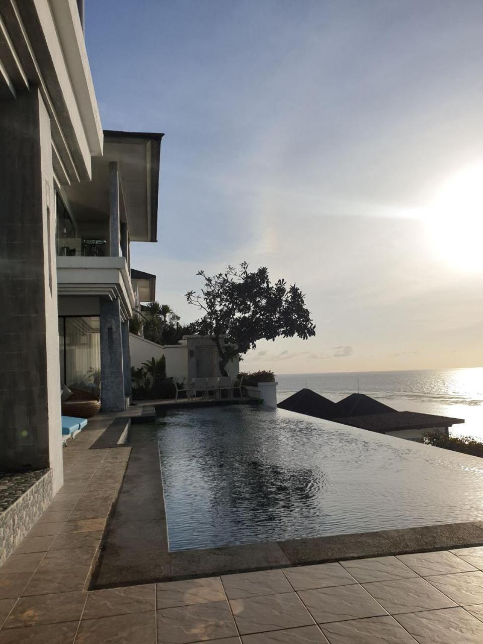 Nusa Dua Ocean View With Private Beach エクステリア 写真